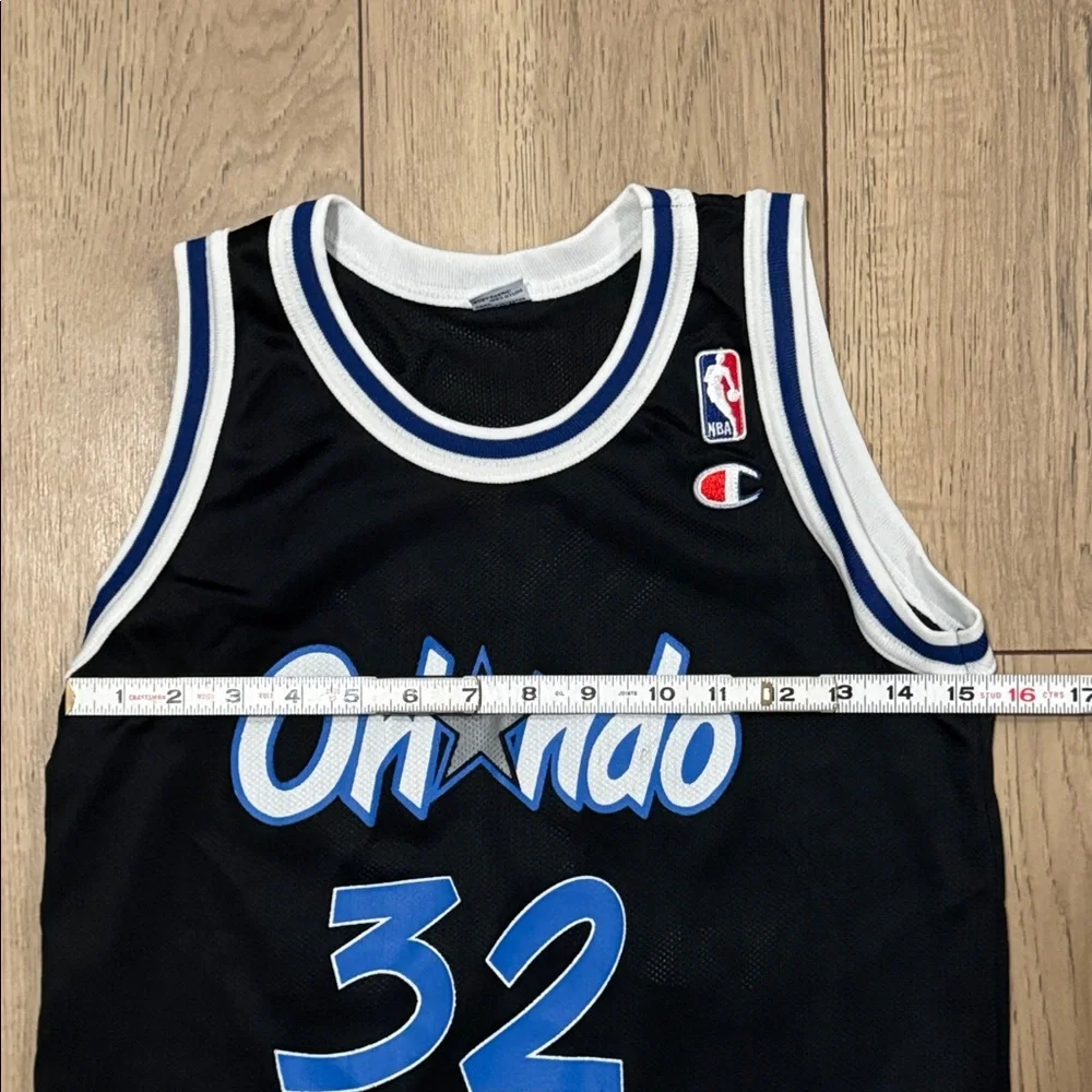 Vintage Champion Orlando Magic Shaquille O'Neal #32 Jersey (L) and Shorts (XL)